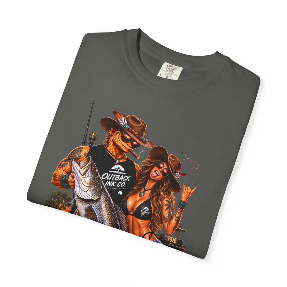 Fishing Team Graphic T-Shirt — "Catch of the Day" Retro Beach Vibe